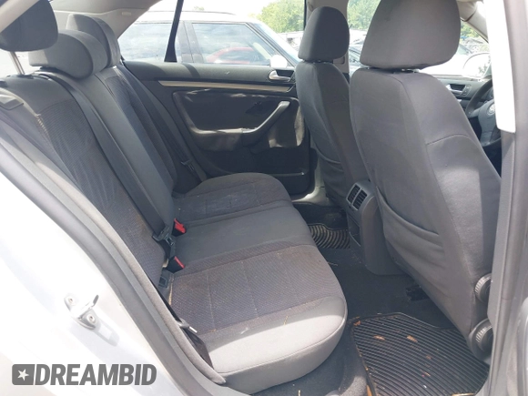 2007 Volkswagen Jetta 2.5 with VIN 3VWPF71K07M177724, listed as a IAAI auction lot 42377729 with 169,173 mi miles and . Bid and sale history available at DreamBid. Image 8.