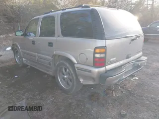 2002 Chevrolet Tahoe LT with VIN 1GNEC13Z92J176384, listed as a IAAI auction lot 41747731 with 190,439 mi miles. Bid and sale history available at carsss.com. Image 3.