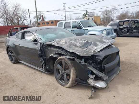 2022 Ford Mustang GT with VIN 1FA6P8CF7N5149137, listed as a IAAI auction lot 42053008 with 32,324 mi miles and . Bid and sale history available at DreamBid. Image 1.
