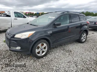 2014 Ford Escape SE z VIN 1FMCU9GX4EUC97004, wystawiony jako Copart lot #57779375 z przebiegiem 127 723 mil mil oraz Czysty tytuł • Clean title. Historia ofert i sprzedaży dostępna na DreamBid. Obrazek 1.