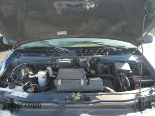 1998 Chevrolet Astro with VIN 1GNDM19W1WB104083, listed as a Copart auction lot 83999384 with 131,915 mi miles and Salvage Title. Bid and sale history available at carsss.com. Image 12.