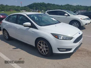 2015 Ford Focus SE с VIN 1FADP3F23FL374767, выставлен на аукционе IAAI как лот 42465694 с пробегом 137 785 миль миль и . История ставок и продаж доступна на DreamBid. Изображение 1.