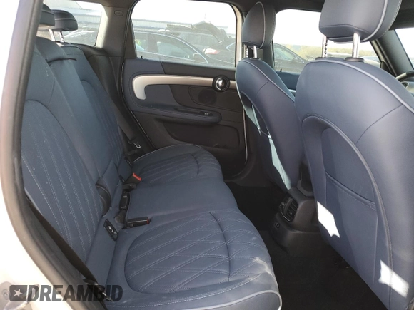 2023 MINI Countryman Cooper S с VIN WMZ83BR00P3R19787, выставлен на аукционе Copart как лот 85388374 с пробегом 25 834 миль миль и Списание • Salvage title. История ставок и продаж доступна на DreamBid. Изображение 10.