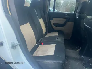 2006 Hummer H3 with VIN 5GTDN136068160309, listed as a Copart auction lot 86881174 with 180,000 mi miles and Clean Title. Bid and sale history available at DreamBid. Image 6.