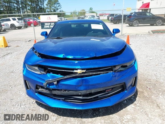 2018 Chevrolet Camaro 1LT z VIN 1G1FB1RS5J0101768, wystawiony jako IAAI lot #41990965 z przebiegiem 82 492 mil mil oraz . Historia ofert i sprzedaży dostępna na DreamBid. Obrazek 12.
