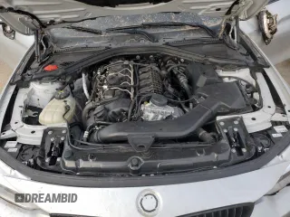 2016 BMW 4 Series 435i xDrive с VIN WBA3R5C50GK374062, выставлен на аукционе Copart как лот 46268235 с пробегом 76 878 миль миль и Списание • Salvage title. История ставок и продаж доступна на DreamBid. Изображение 12.