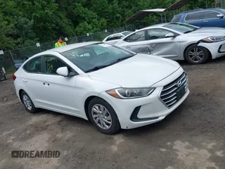 2017 Hyundai Elantra SE с VIN 5NPD74LFXHH170885, выставлен на аукционе IAAI как лот 42234032 с пробегом 101 446 миль миль и . История ставок и продаж доступна на DreamBid. Изображение 1.