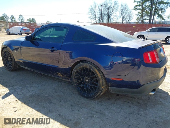 2011 Ford Mustang GT with VIN 1ZVBP8CF6B5138180, listed as a IAAI auction lot 41739427 with 131,604 mi miles. Bid and sale history available at carsss.com. Image 3.