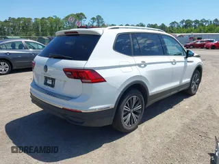2024 Volkswagen Tiguan with VIN 3VVTB7AX9RM217926, listed as a IAAI auction lot 42339057 with 8,233 mi miles and . Bid and sale history available at DreamBid. Image 4.