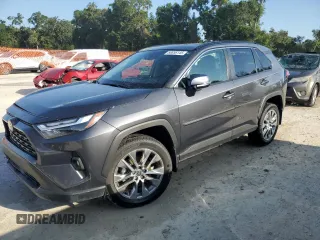 2023 Toyota RAV4 XLE Premium z VIN 2T3C1RFV3PW277636, wystawiony jako Copart lot #58856145 z przebiegiem 9 599 mil mil oraz Szkoda całkowita • Salvage title. Historia ofert i sprzedaży dostępna na DreamBid. Obrazek 1.