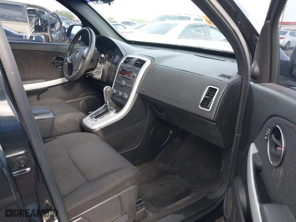 2008 Pontiac Torrent with VIN 2CKDL33F586313860, listed as a IAAI auction lot 41868023 with 184101 miles. Bid and sale history available at carsss.com. Image 5.