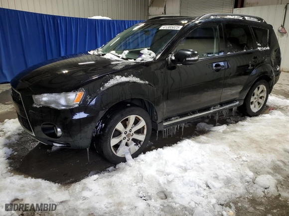 2010 Mitsubishi Outlander XLS with VIN JA4JT4AX0AZ003566, listed as a Copart auction lot 41385025 with 149,765 mi miles and Salvage Title. Bid and sale history available at carsss.com. Image 1.
