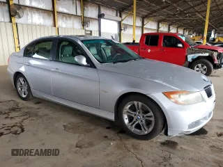 2008 BMW 3 Series 328i z VIN WBAVA33568K053102, wystawiony jako Copart lot #59303305 z przebiegiem 135 179 mil mil oraz Szkoda całkowita • Salvage title. Historia ofert i sprzedaży dostępna na DreamBid. Obrazek 4.