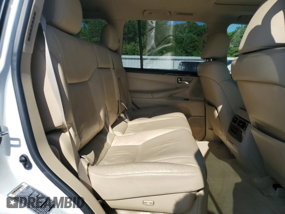 2011 Lexus LX 570 with VIN JTJHY7AX7B4077618, listed as a Copart auction lot 55992375 with 178,696 mi miles and Clean title. Bid and sale history available at DreamBid. Image 10.