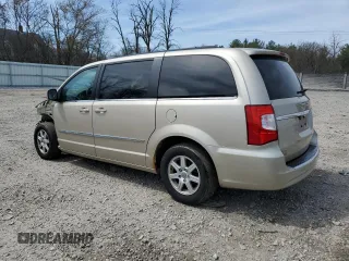 2013 Chrysler Town & Country Touring with VIN 2C4RC1BG6DR556615, listed as a Copart auction lot 54127615 with 120,280 mi miles and Clean Title. Bid and sale history available at DreamBid. Image 2.