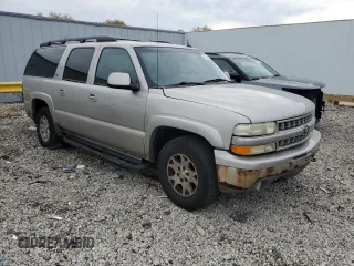 2004 Chevrolet Suburban Z71 with VIN 3GNFK16Z14G116946, listed as a Copart auction lot 80437924 with 319,240 mi miles and Non Repairable. Bid and sale history available at carsss.com. Image 4.