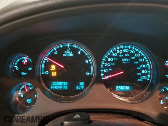 2013 Chevrolet Avalanche LS with VIN 3GNTKEE78DG130546, listed as a Copart auction lot 81317134 with 164,240 mi miles and Salvage Title. Bid and sale history available at carsss.com. Image 9.
