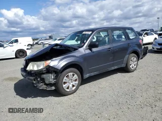 2010 Subaru Forester X с VIN JF2SH6AC9AH724335, выставлен на аукционе Copart как лот 56607825 с пробегом 162 827 миль миль и Списание • Salvage title. История ставок и продаж доступна на DreamBid. Изображение 1.