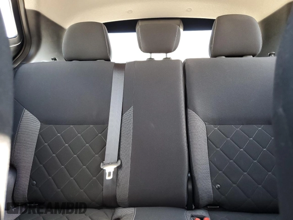 2018 Nissan Kicks SV с VIN 3N1CP5CU8JL506767, выставлен на аукционе Copart как лот 55772935 с пробегом 49 231 миль миль и Списание • Salvage title. История ставок и продаж доступна на DreamBid. Изображение 10.