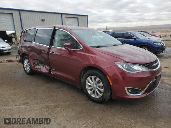 2018 Chrysler Pacifica Touring Plus with VIN 2C4RC1FG9JR108987, listed as a Copart auction lot 43200715 with 88,622 mi miles and Salvage title. Bid and sale history available at DreamBid. Image 4.