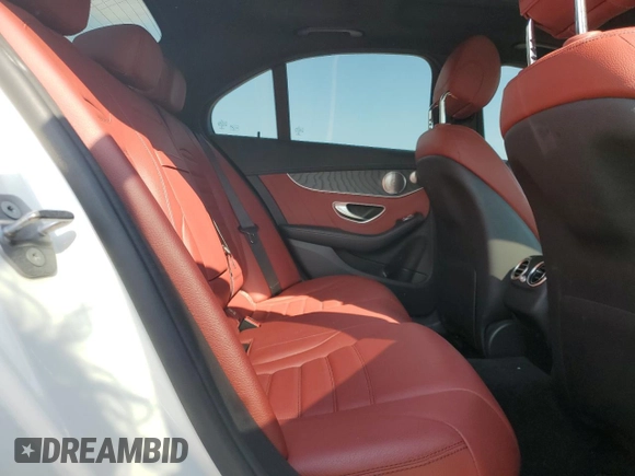2016 Mercedes-Benz C 450 AMG z VIN 55SWF6EB9GU176626, wystawiony jako Copart lot #55214735 z przebiegiem 51 425 mil mil oraz Szkoda całkowita • Salvage title. Historia ofert i sprzedaży dostępna na DreamBid. Obrazek 10.