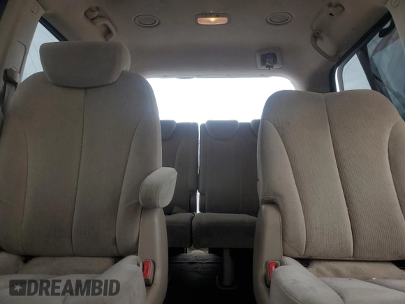 2008 Kia Sedona LX with VIN KNDMB233586217761, listed as a Copart auction lot 77362824 with 145,064 mi miles and Clean Title. Bid and sale history available at carsss.com. Image 10.