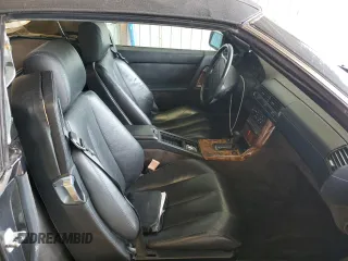 1992 Mercedes-Benz 500 z VIN WDBFA66E2NF038636, wystawiony jako Copart lot #55522605 z przebiegiem 92 002 mil mil oraz Szkody całkowita. Historia ofert i sprzedaży dostępna na DreamBid. Obrazek 10.