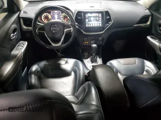 2018 Jeep Cherokee Limited с VIN 1C4PJMDX8JD586208, выставлен на аукционе Copart как лот 56565815 с пробегом 71 276 миль миль и Списание • Salvage title. История ставок и продаж доступна на DreamBid. Изображение 8.