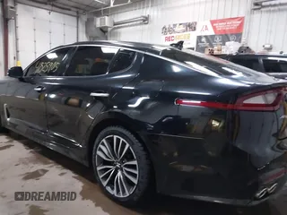 2018 Kia Stinger Premium with VIN KNAE25LA4J6011127, listed as a IAAI auction lot 41825905 with 79,582 mi miles. Bid and sale history available at carsss.com. Image 19.
