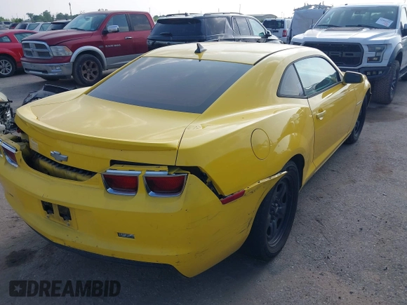2012 Chevrolet Camaro 2LS с VIN 2G1FA1E34C9207767, выставлен на аукционе IAAI как лот 41900584 с пробегом 221 570 миль миль и . История ставок и продаж доступна на DreamBid. Изображение 4.