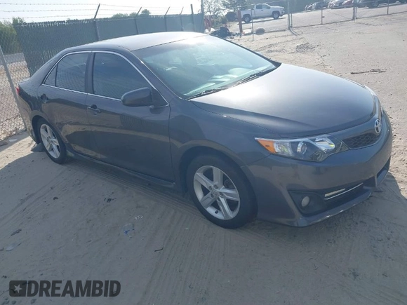 2014 Toyota Camry L with VIN 4T1BF1FK5EU744839, listed as a IAAI auction lot 42101173 with 255,137 mi miles. Bid and sale history available at carsss.com. Image 1.