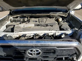 2022 Toyota Tundra 4WD SR5 with VIN 5TFLA5DB3NX048335, listed as a Copart auction lot 41759795 with 74,517 mi miles and Salvage Title. Bid and sale history available at carsss.com. Image 11.