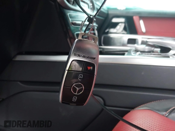 2019 Mercedes-Benz G 63 AMG with VIN WDCYC7HJXKX301279, listed as a IAAI auction lot 41427069 with 59,556 mi miles and . Bid and sale history available at DreamBid. Image 11.