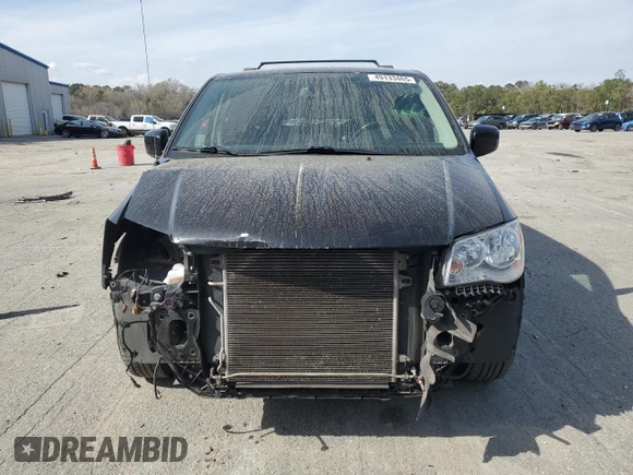2016 Chrysler Town & Country Touring with VIN 2C4RC1BG8GR284170, listed as a Copart auction lot 49133465 with 135,478 mi miles and Salvage Title. Bid and sale history available at carsss.com. Image 5.