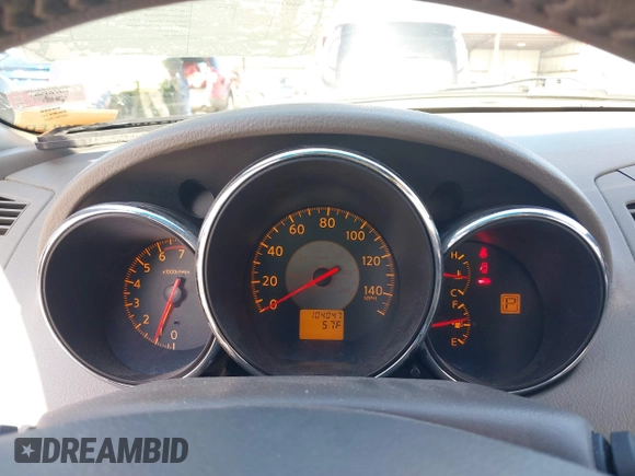 2005 Nissan Altima S z VIN 1N4AL11D05C281697, wystawiony jako IAAI lot #42220810 z przebiegiem 104 047 mil mil oraz . Historia ofert i sprzedaży dostępna na DreamBid. Obrazek 7.