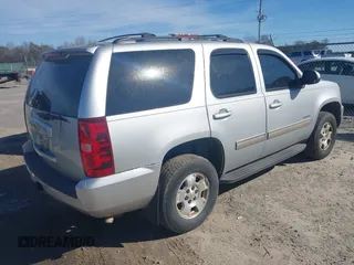 2013 Chevrolet Tahoe LS with VIN 1GNSCAE00DR361459, listed as a IAAI auction lot 41614458 with 171,925 mi miles and . Bid and sale history available at DreamBid. Image 4.