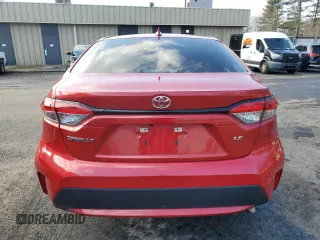2021 Toyota Corolla LE with VIN 5YFEPMAE1MP175291, listed as a Copart auction lot 42243175 with 84,572 mi miles and Clean Title. Bid and sale history available at carsss.com. Image 6.