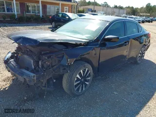 2018 Nissan Altima 2.5 SR with VIN 1N4AL3APXJC187102, listed as a IAAI auction lot 41484895 with 146,625 mi miles. Bid and sale history available at carsss.com. Image 2.