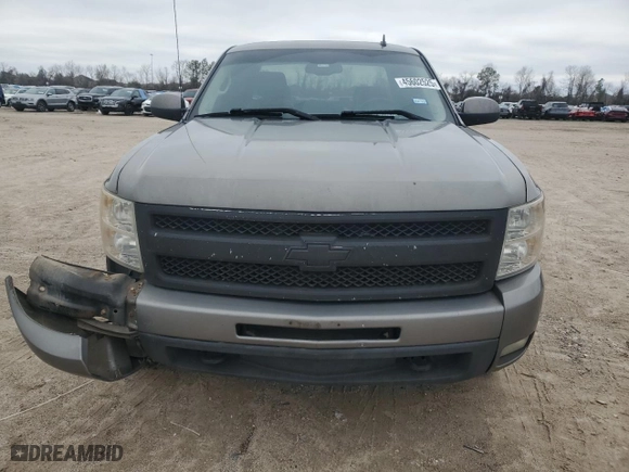 2009 Chevrolet Silverado 1500 LTZ with VIN 1GCEK39J09Z266429, listed as a Copart auction lot 45602525 with 163,931 mi miles and Salvage Title. Bid and sale history available at carsss.com. Image 5.