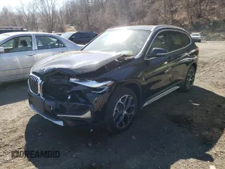 2020 BMW X1 xDrive28i with VIN WBXJG9C01L5P79502, listed as a Copart auction lot 46397463 with 26,326 mi miles. Bid and sale history available at carsss.com. Image 1.