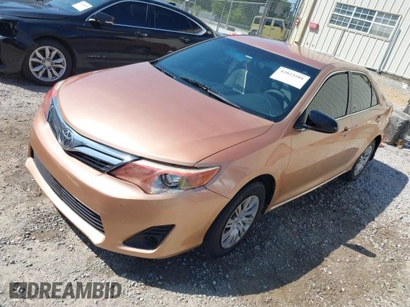 2012 Toyota Camry L with VIN 4T1BF1FKXCU030959, listed as a IAAI auction lot 42022501 with 304,524 mi miles. Bid and sale history available at carsss.com. Image 17.