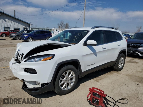 2015 Jeep Cherokee Latitude with VIN 1C4PJMCB3FW668400, listed as a Copart auction lot 48825454 with 111,284 mi miles and Non Repairable. Bid and sale history available at carsss.com. Image 1.