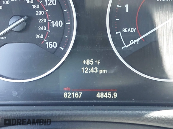 2013 BMW 3 Series 328i xDrive with VIN WBA3B3C56DJ698238, listed as a IAAI auction lot 42333709 with 82,167 mi miles and . Bid and sale history available at DreamBid. Image 7.