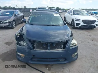 2013 Nissan Altima SV with VIN 1N4AL3AP0DN557255, listed as a IAAI auction lot 42574146 with 185,886 mi miles and . Bid and sale history available at DreamBid. Image 13.