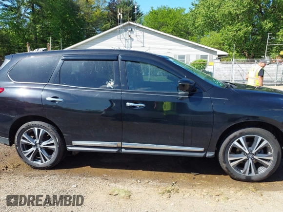 2020 Nissan Pathfinder Platinum z VIN 5N1DR2DM6LC580398, wystawiony jako IAAI lot #42224602 z przebiegiem 85 297 mil mil oraz . Historia ofert i sprzedaży dostępna na DreamBid. Obrazek 13.