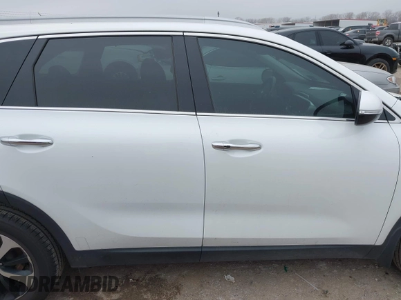 2018 Kia Sorento EX with VIN 5XYPH4A51JG410598, listed as a IAAI auction lot 41522198 with 120,691 mi miles and . Bid and sale history available at DreamBid. Image 13.