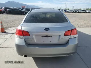 2010 Subaru Legacy Premium All-Weather Anniversary z VIN 4S3BMCG68A3238459, wystawiony jako Copart lot #56607225 z przebiegiem 208 172 mil mil oraz Szkoda całkowita • Salvage title. Historia ofert i sprzedaży dostępna na DreamBid. Obrazek 6.