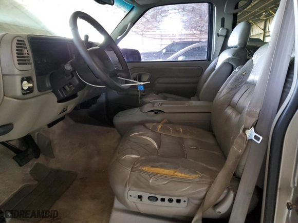 1999 Chevrolet Suburban with VIN 3GNFK16R3XG217135, listed as a Copart auction lot 52558125 with 200,002 mi miles and Clean Title. Bid and sale history available at carsss.com. Image 7.