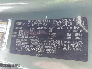2014 Kia Soul + with VIN KNDJP3A53E7019233, listed as a IAAI auction lot 42038590 with 132,248 mi miles. Bid and sale history available at carsss.com. Image 9.