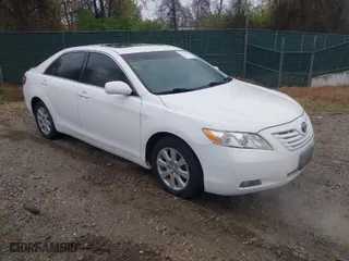 2008 Toyota Camry LE with VIN 4T1BK46KX8U576522, listed as a IAAI auction lot 42025662 with 213,042 mi miles. Bid and sale history available at carsss.com. Image 1.